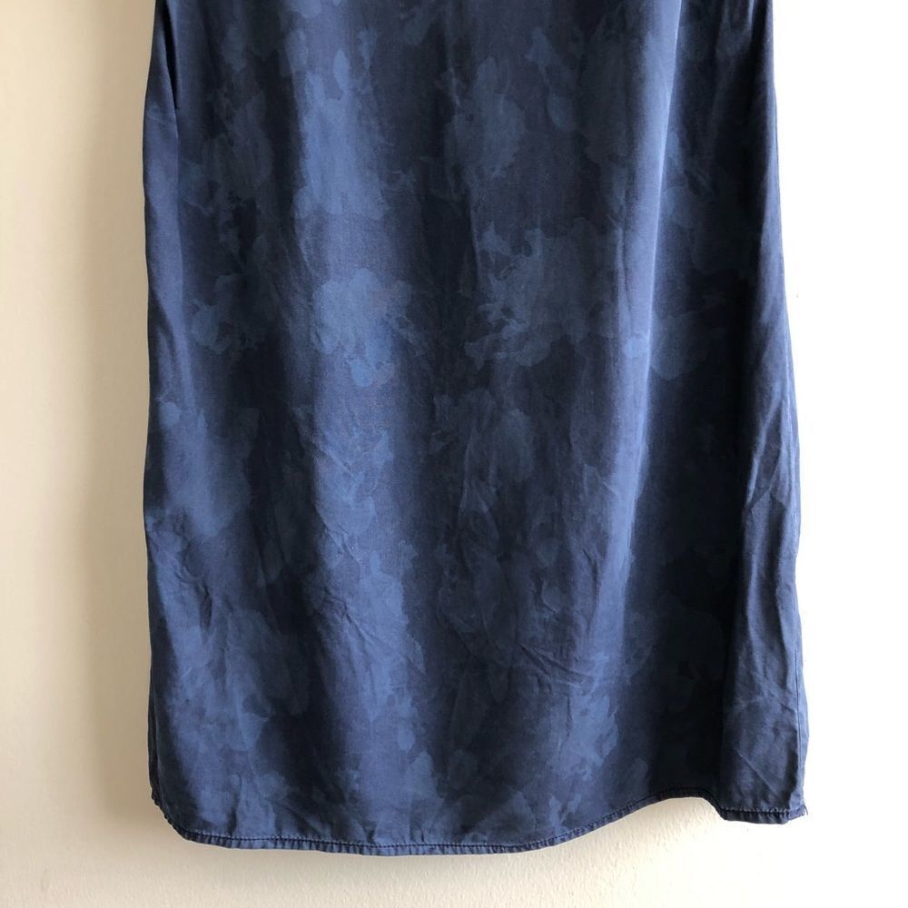 ✨$8 CLEAR-OUT✨ Reitmans Floral CutOut Ruffle Short Sleeve V Neck Mini Dress Blue - Picture 11 of 12
